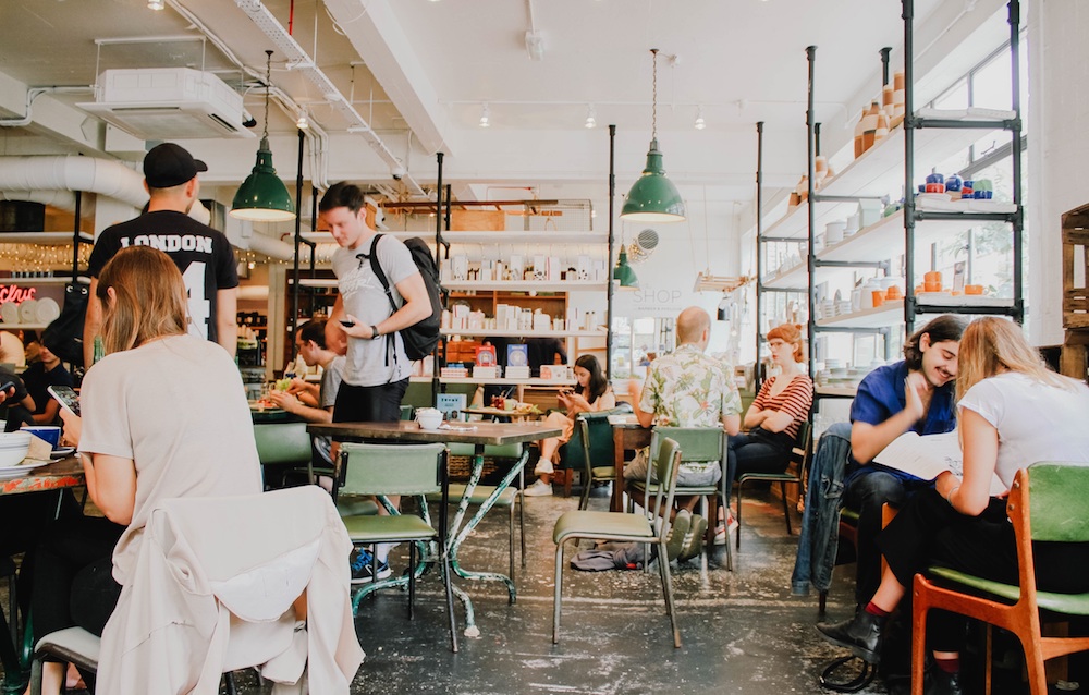 langlais-dans-tous-ses-tats-coffee-break-lunch-and-learn-mentorat-entre-pairs-challenges